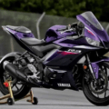 Yamaha R3 (1)